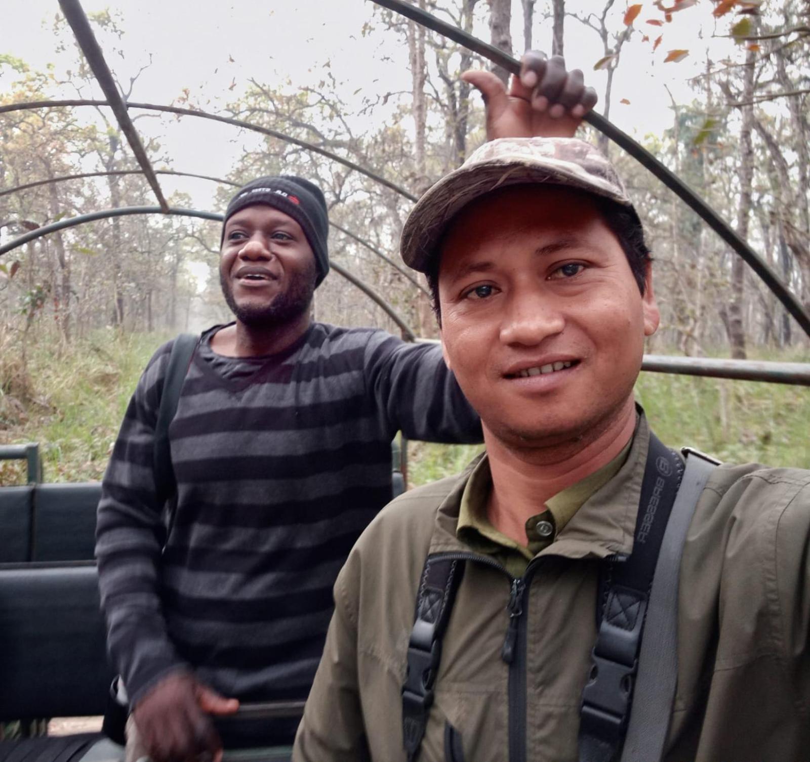 Wild Horizons Guest House Sauraha Luaran gambar