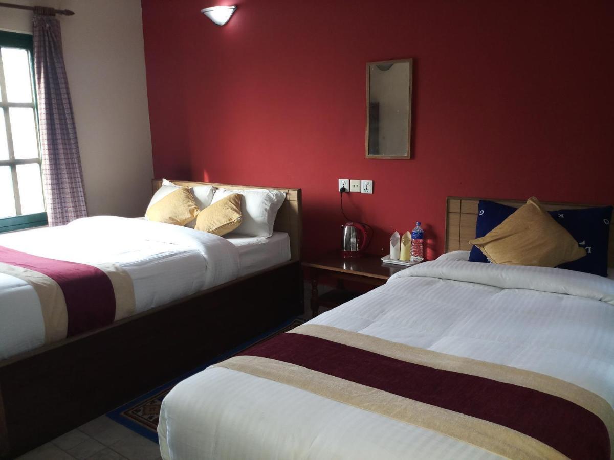 Wild Horizons Guest House Sauraha Luaran gambar